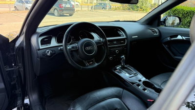 Audi A5 Cabrio 2.0 TFSI 211 CV quattro S tronic Business (10)