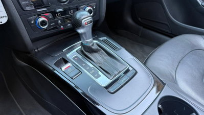 Audi A5 Cabrio 2.0 TFSI 211 CV quattro S tronic Business (14)