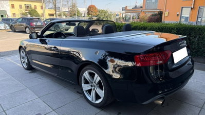 Audi A5 Cabrio 2.0 TFSI 211 CV quattro S tronic Business (6)