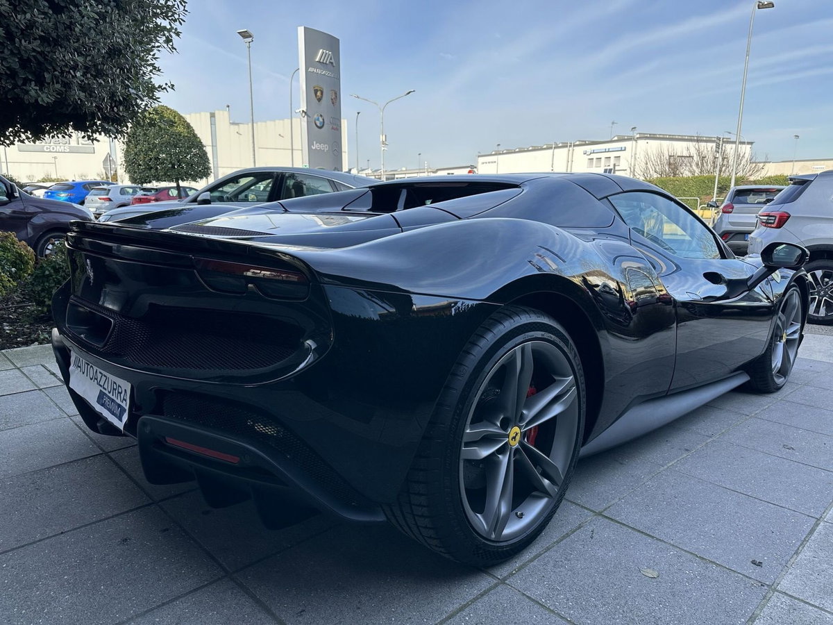 Ferrari 296 Spider 3.0 GTS (4)