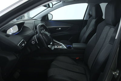 Peugeot 3008 BlueHDi 130 S&S EAT8 Allure Pack (7)