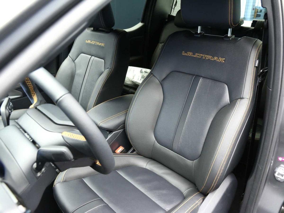 Ford Ranger Pick-up 2.0 ecoblue doppia cabina Wildtrak awd 205cv auto (9)