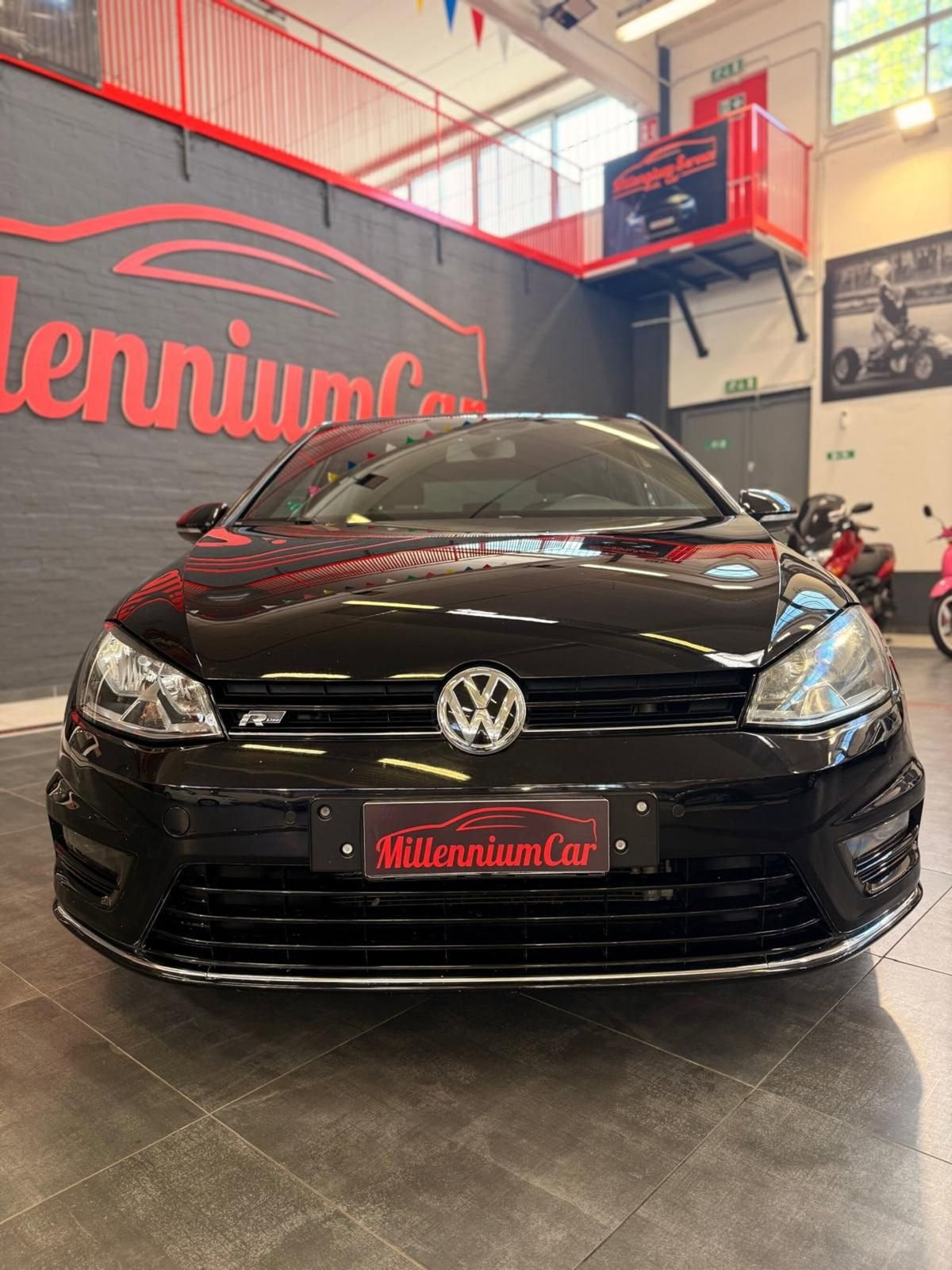 Volkswagen Golf 1.6 TDI 110 CV 5p. Business BlueMotion Technology (4)