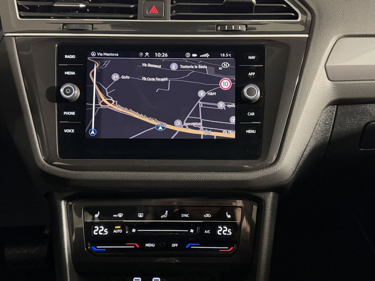 Volkswagen Tiguan Allspace 1.5 tsi Life dsg (10)