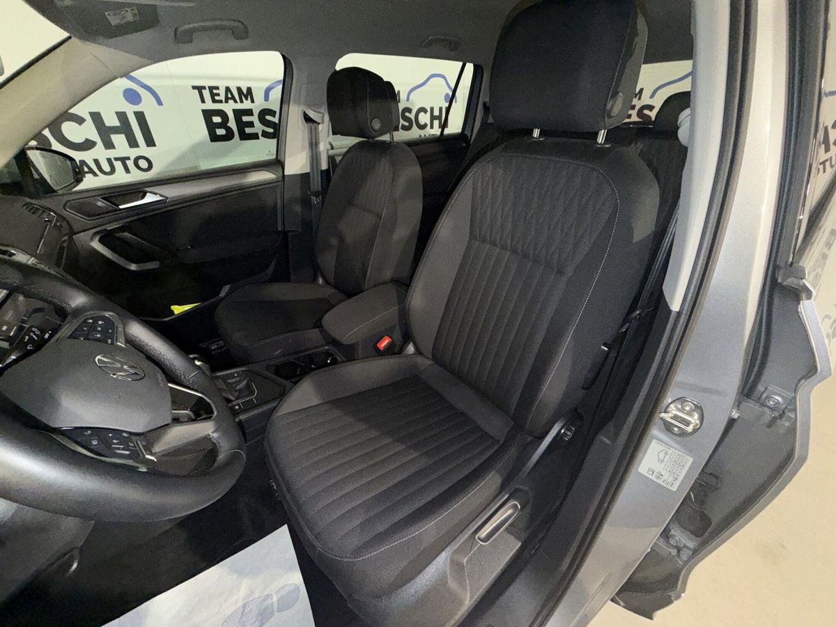 Volkswagen Tiguan Allspace 1.5 tsi Life dsg (14)