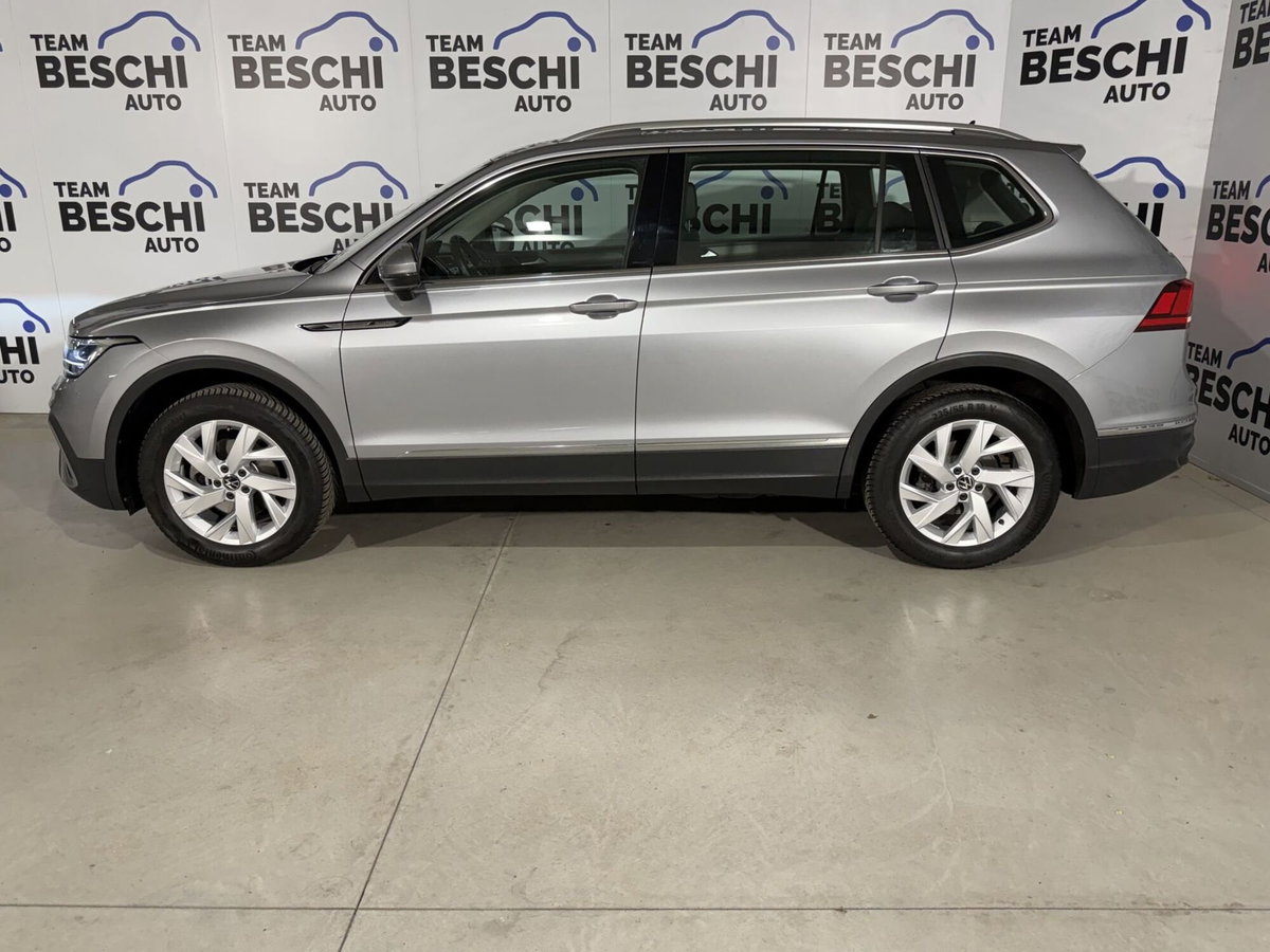 Volkswagen Tiguan Allspace 1.5 tsi Life dsg (4)