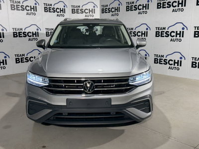Volkswagen Tiguan Allspace 1.5 tsi Life dsg (5)