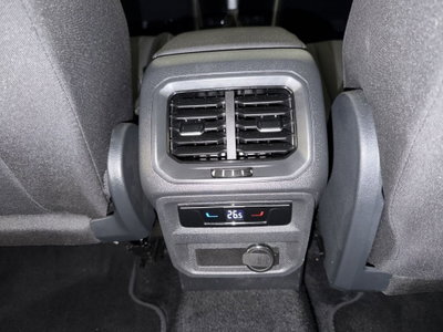 Volkswagen Tiguan Allspace 1.5 tsi Life dsg (8)
