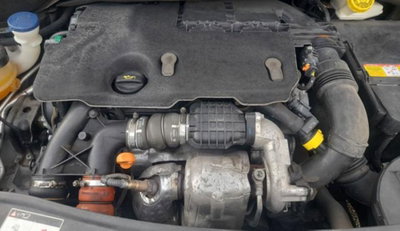 Peugeot 2008 e-HDi 92 CV Stop&Start Active (14)