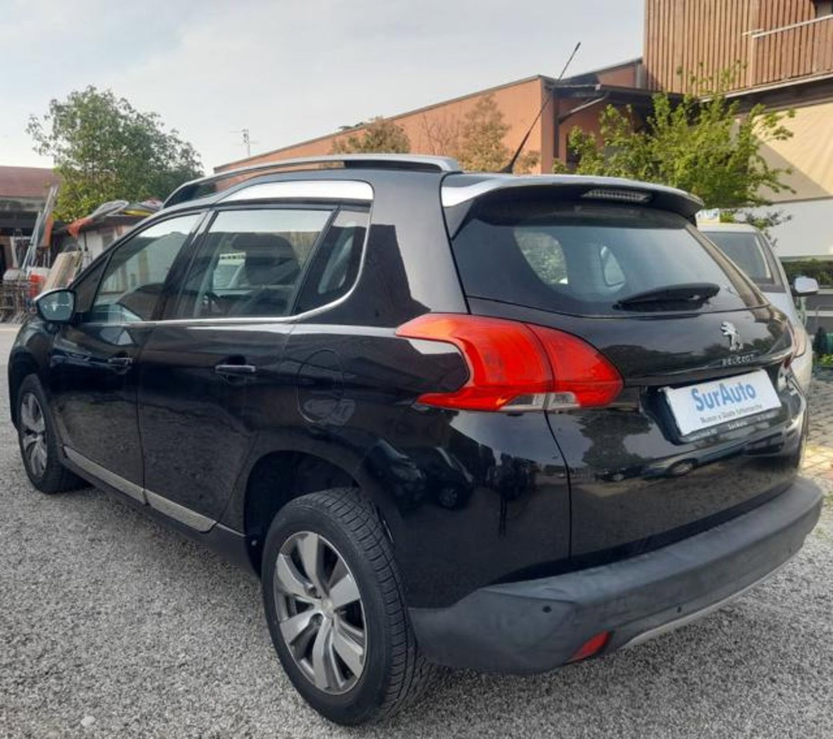 Peugeot 2008 e-HDi 92 CV Stop&Start Active (5)