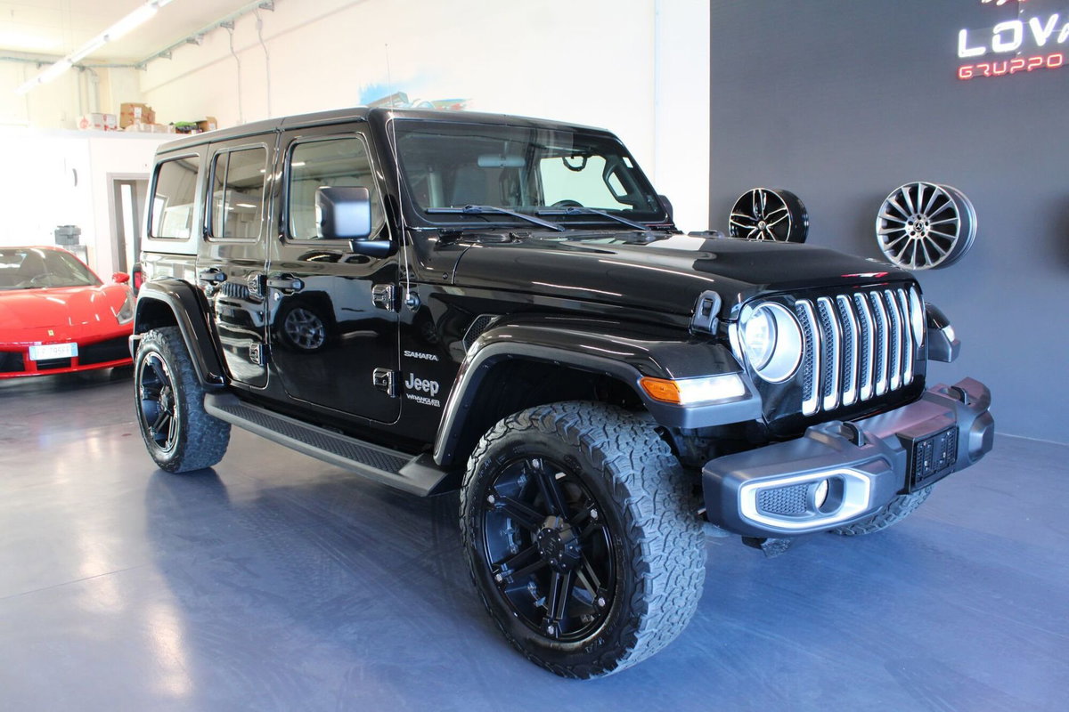 Jeep Wrangler Unlimited 2.0 Turbo Sahara (3)