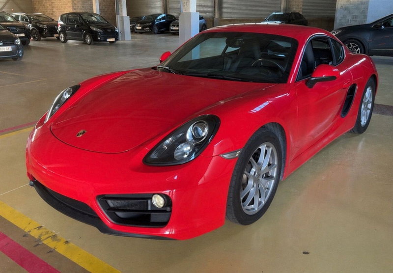 Porsche Cayman 2.7