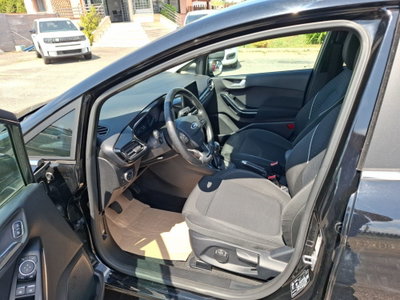 Ford Fiesta 1.1 85 CV 5 porte Titanium (13)
