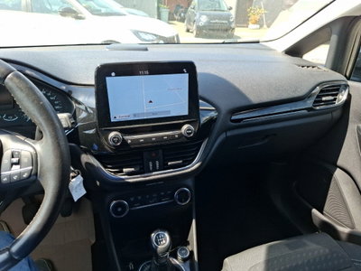 Ford Fiesta 1.1 85 CV 5 porte Titanium (17)