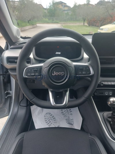 Jeep Avenger 1.2 turbo Summit fwd 100cv (15)