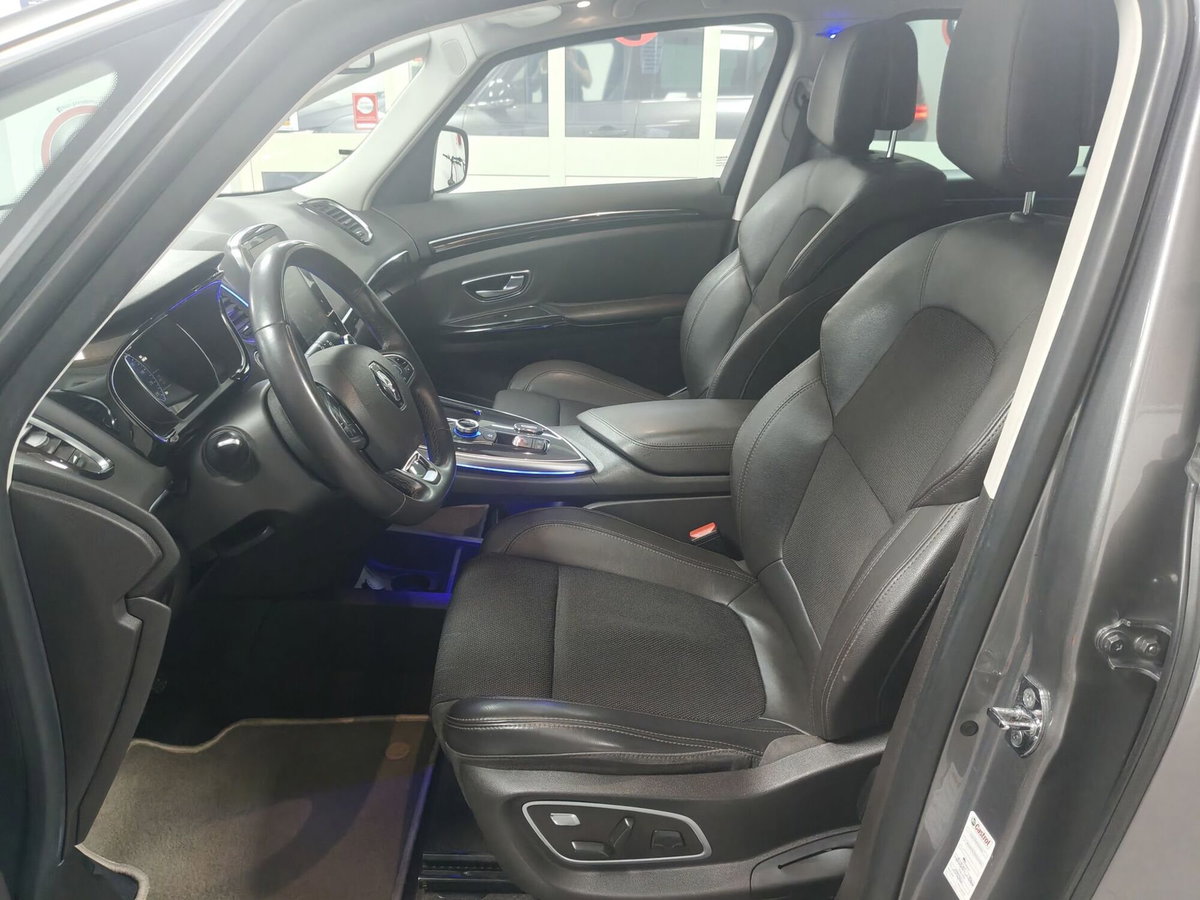 Renault Espace dCi 160CV EDC Energy Initiale Paris 4Control (19)