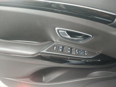 Renault Espace dCi 160CV EDC Energy Initiale Paris 4Control (8)