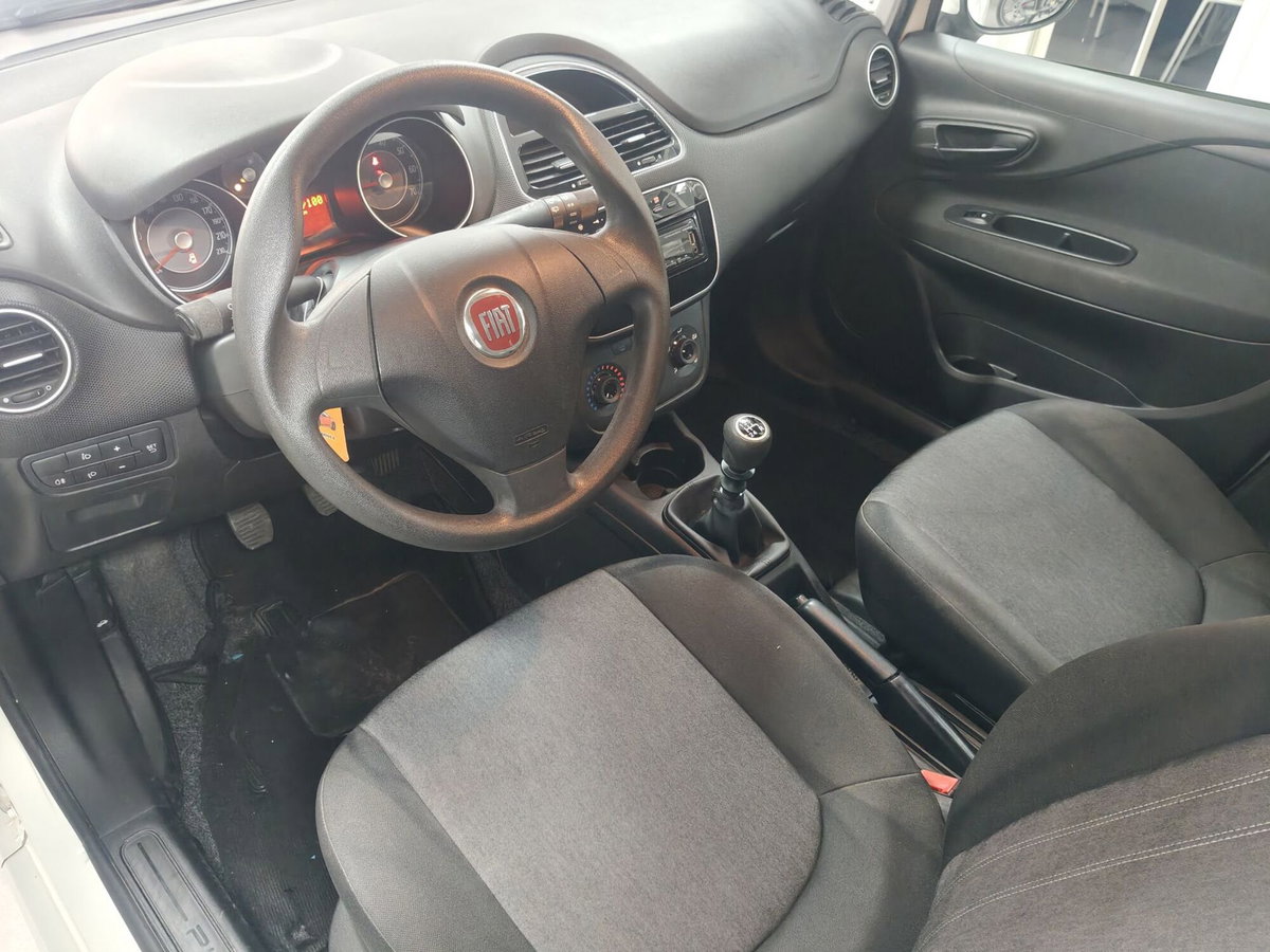 Fiat Punto 1.2 8V 3 porte Street (13)
