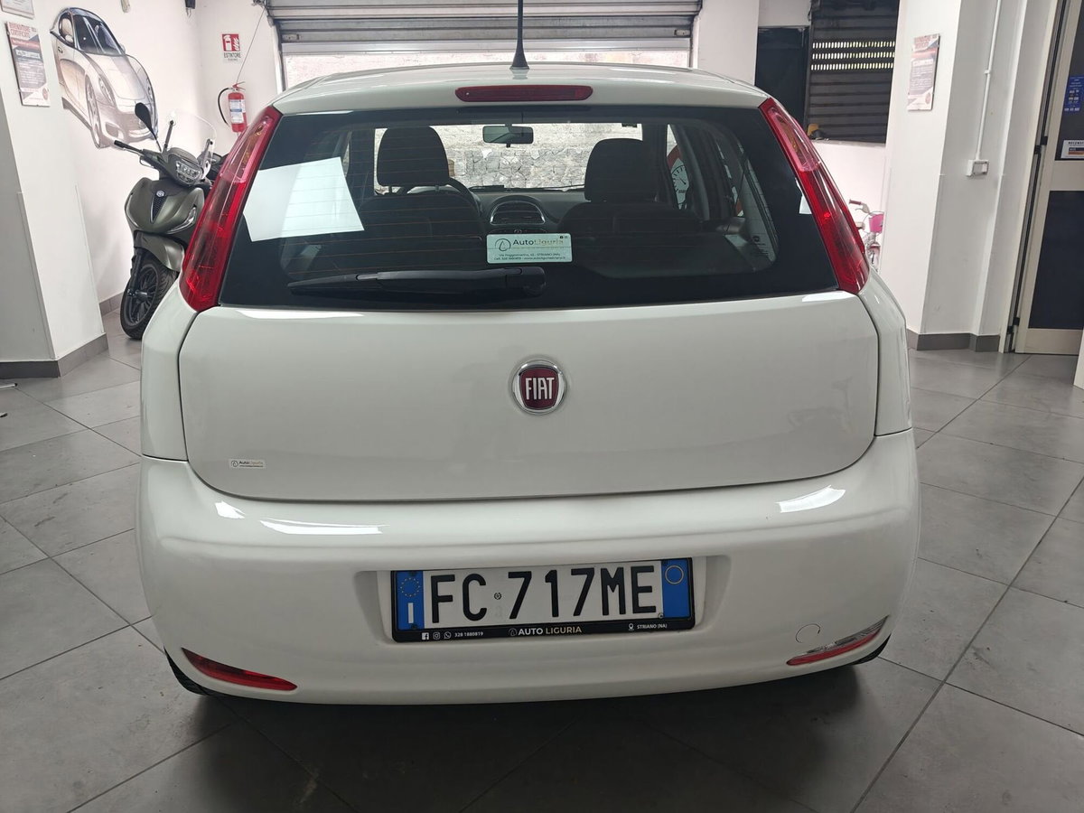 Fiat Punto 1.2 8V 3 porte Street (3)