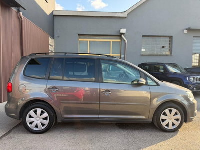 Volkswagen Touran 1.6 TDI Comfortline (4)