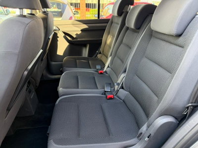 Volkswagen Touran 1.6 TDI Comfortline (9)