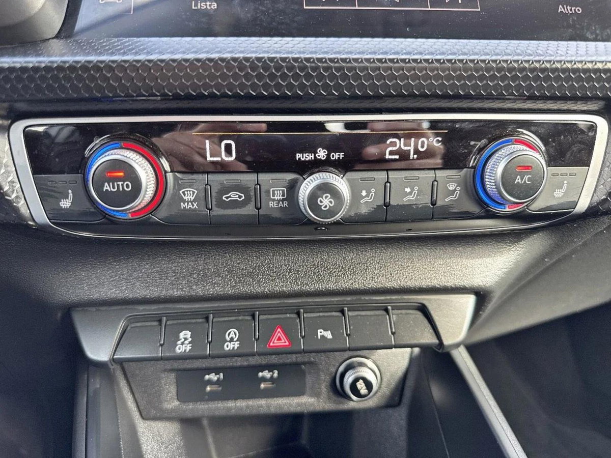 Audi A1 Sportback 30 TFSI Admired (11)