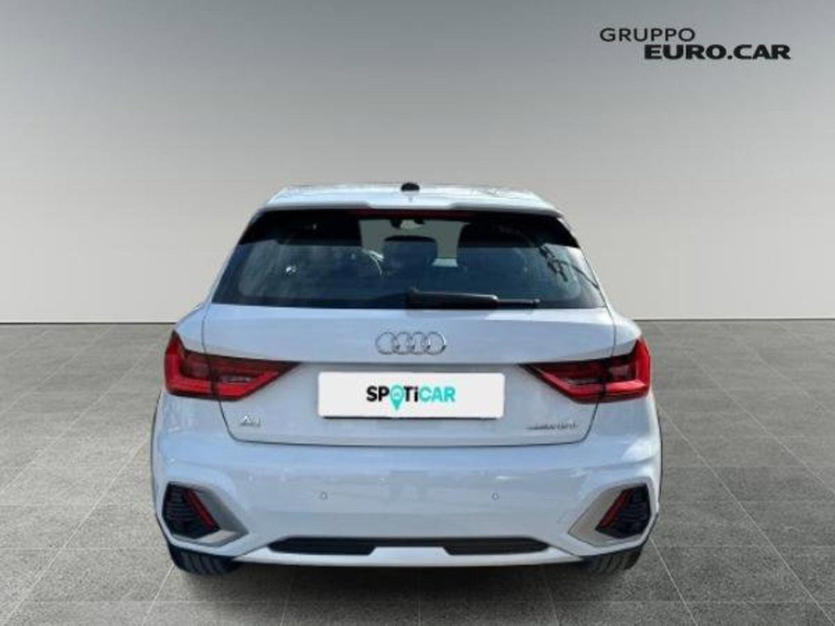 Audi A1 Sportback 30 TFSI Admired (6)