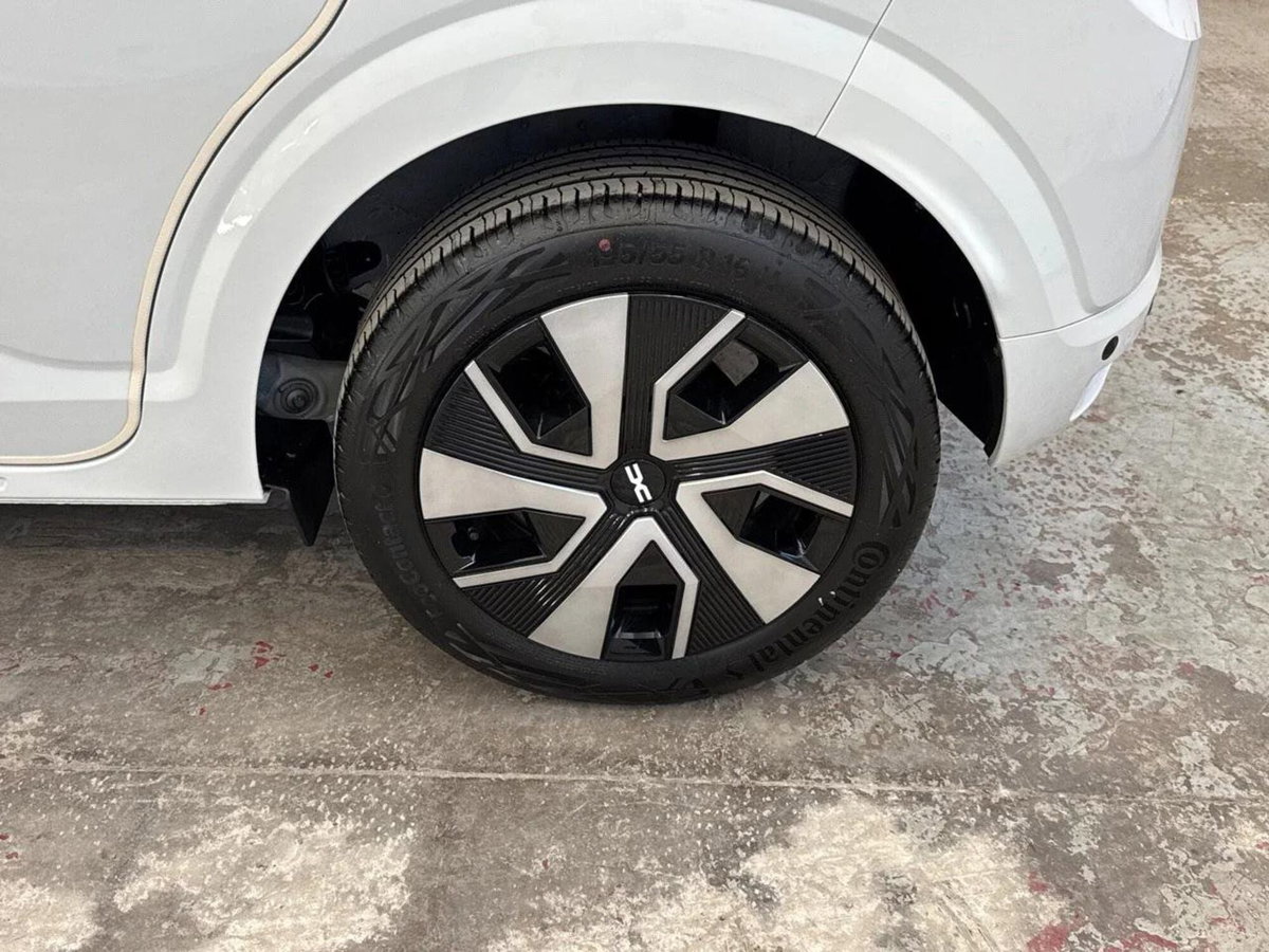 Dacia Sandero Stepway 1.0 TCe ECO-G Expression UP (8)