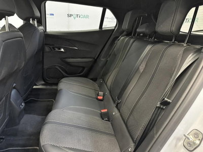 Peugeot 2008 PureTech 130 S&S EAT8 GT Pack (14)