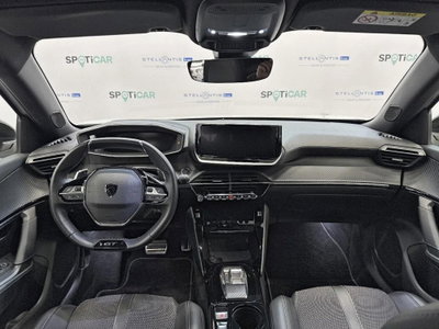 Peugeot 2008 PureTech 130 S&S EAT8 GT Pack (9)
