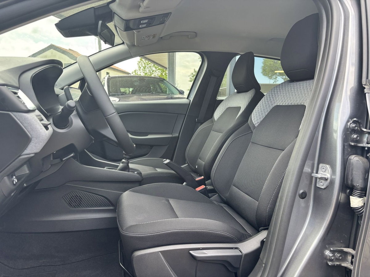 Renault Clio 1.0 eco-g Evolution 100cv (8)