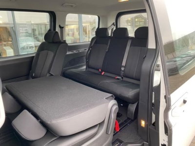 Hyundai Staria 1.6 hev 2wd auto (12)