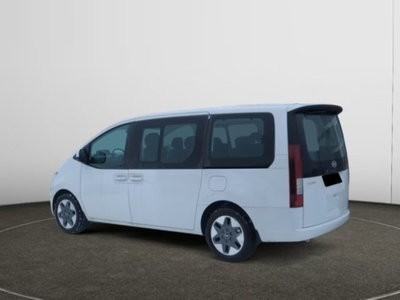 Hyundai Staria 1.6 hev 2wd auto (4)