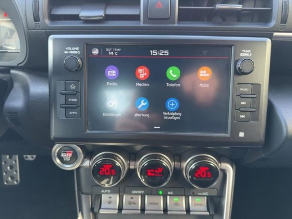Toyota GR86 2.Premium Sport A/T (10)
