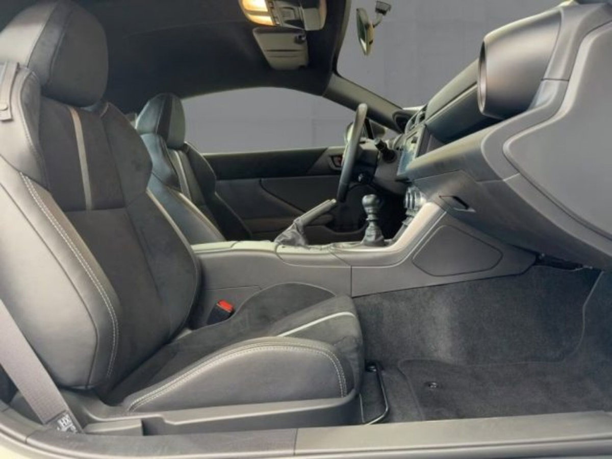 Toyota GR86 2.Premium Sport A/T (11)