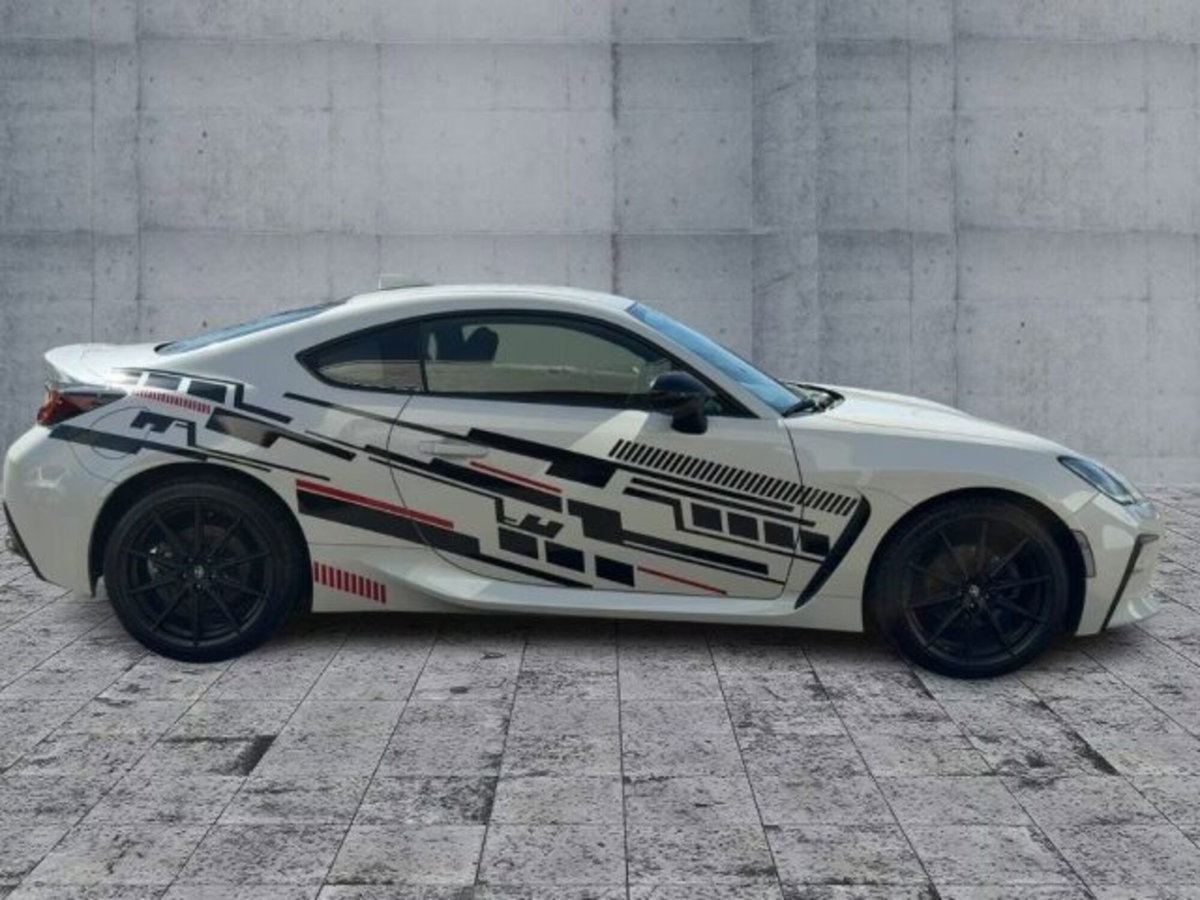 Toyota GR86 2.Premium Sport A/T (6)