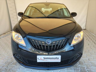 Lancia Ypsilon 1.0 FireFly 5 porte S&S Hybrid Gold Plus (2)