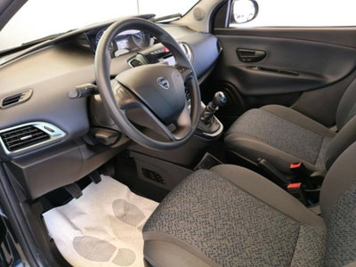 Lancia Ypsilon 1.0 FireFly 5 porte S&S Hybrid Gold Plus (7)