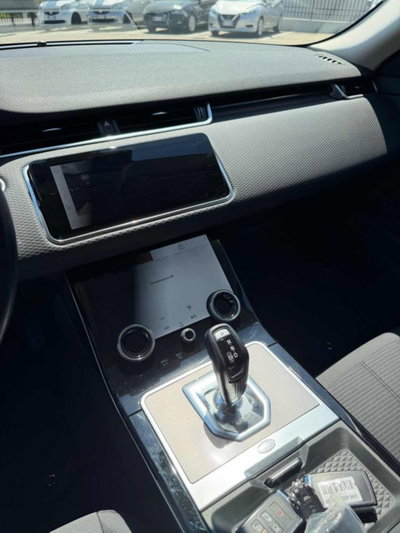 Land Rover Range Rover Evoque 2.0D I4 163 CV AWD Auto SE (9)