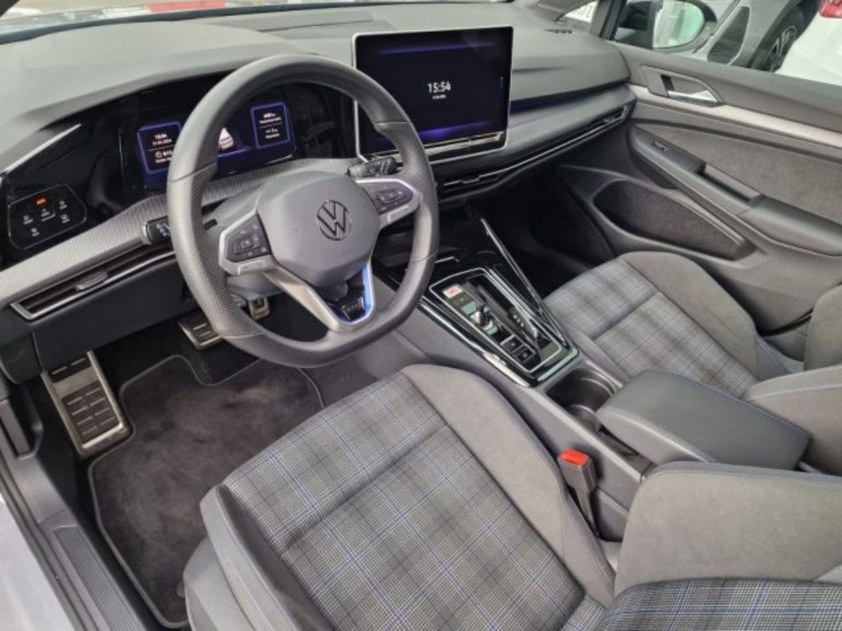 Volkswagen Golf 1.5 tsi ehybrid GTE 272cv dsg (11)