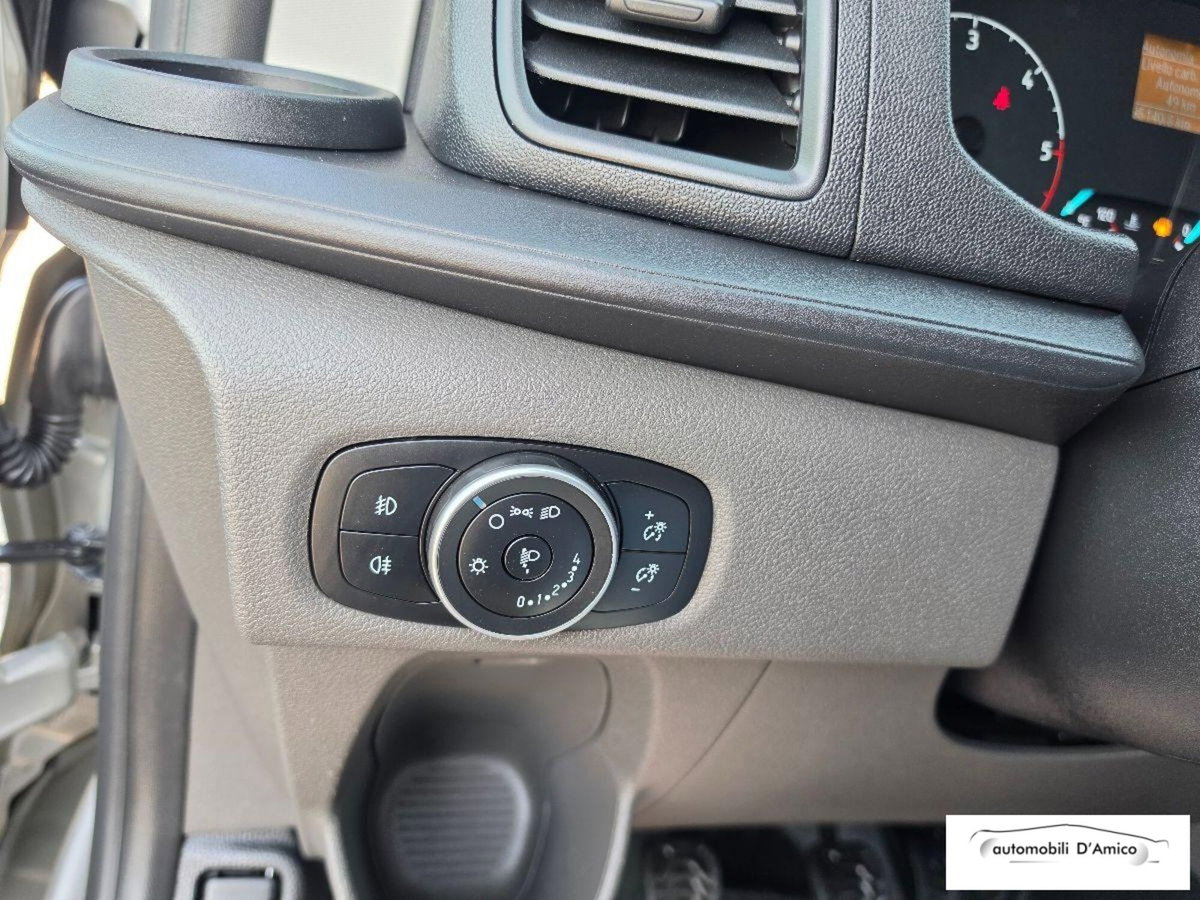 Ford Transit Custom  320 2.0 ecoblue 170cv combi M1 Trend L2H1 AWD A8 (12)