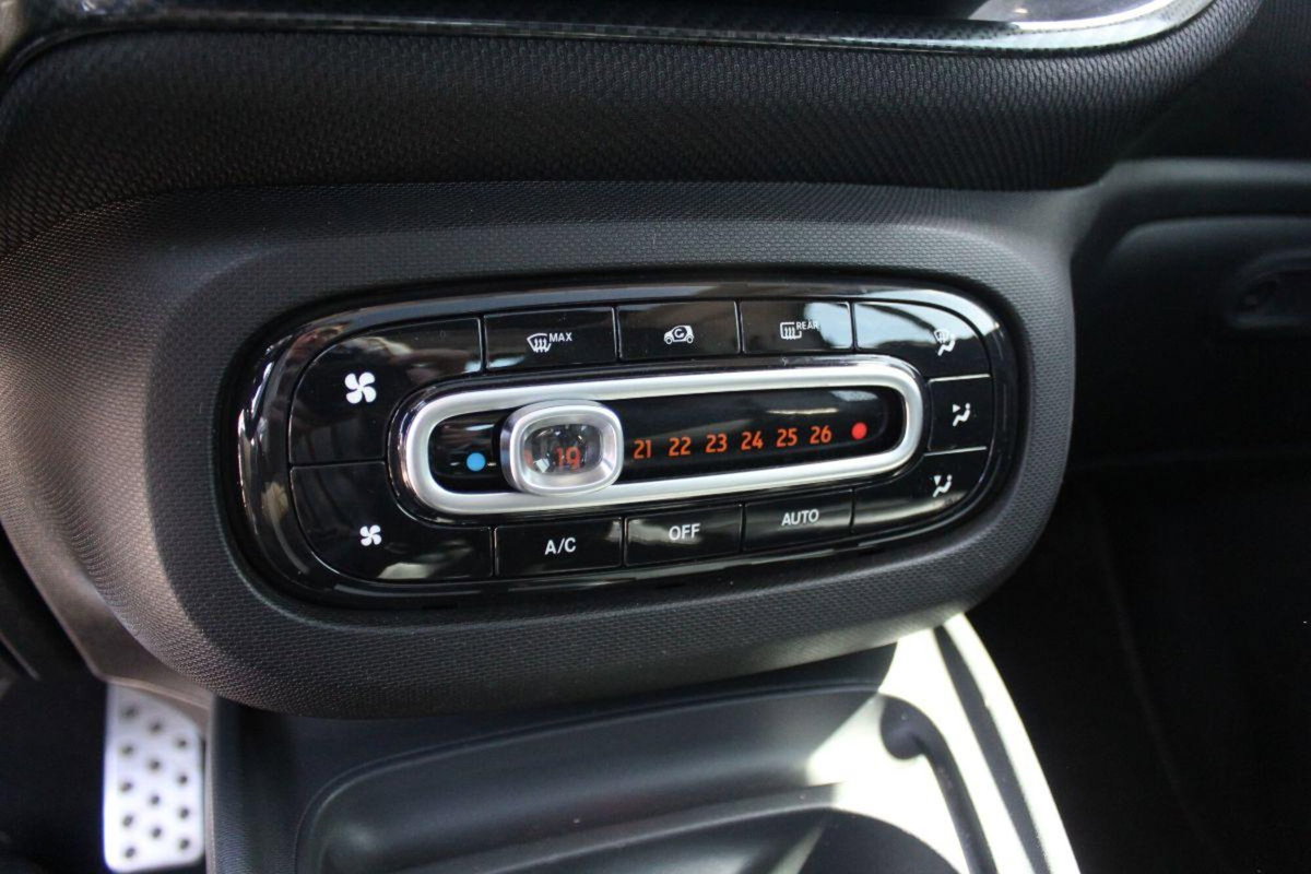 smart Fortwo BRABUS 0.9 Turbo twinamic Xtreme (16)