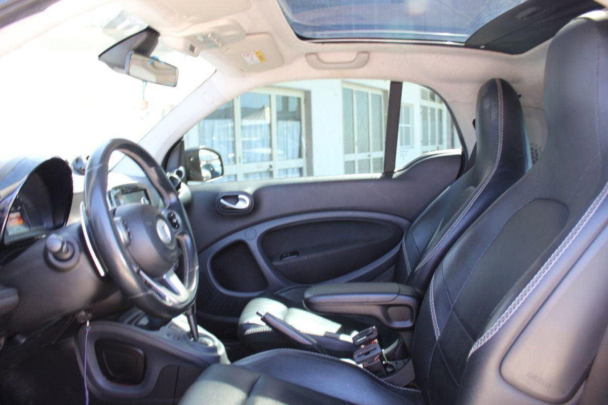 smart Fortwo BRABUS 0.9 Turbo twinamic Xtreme (9)