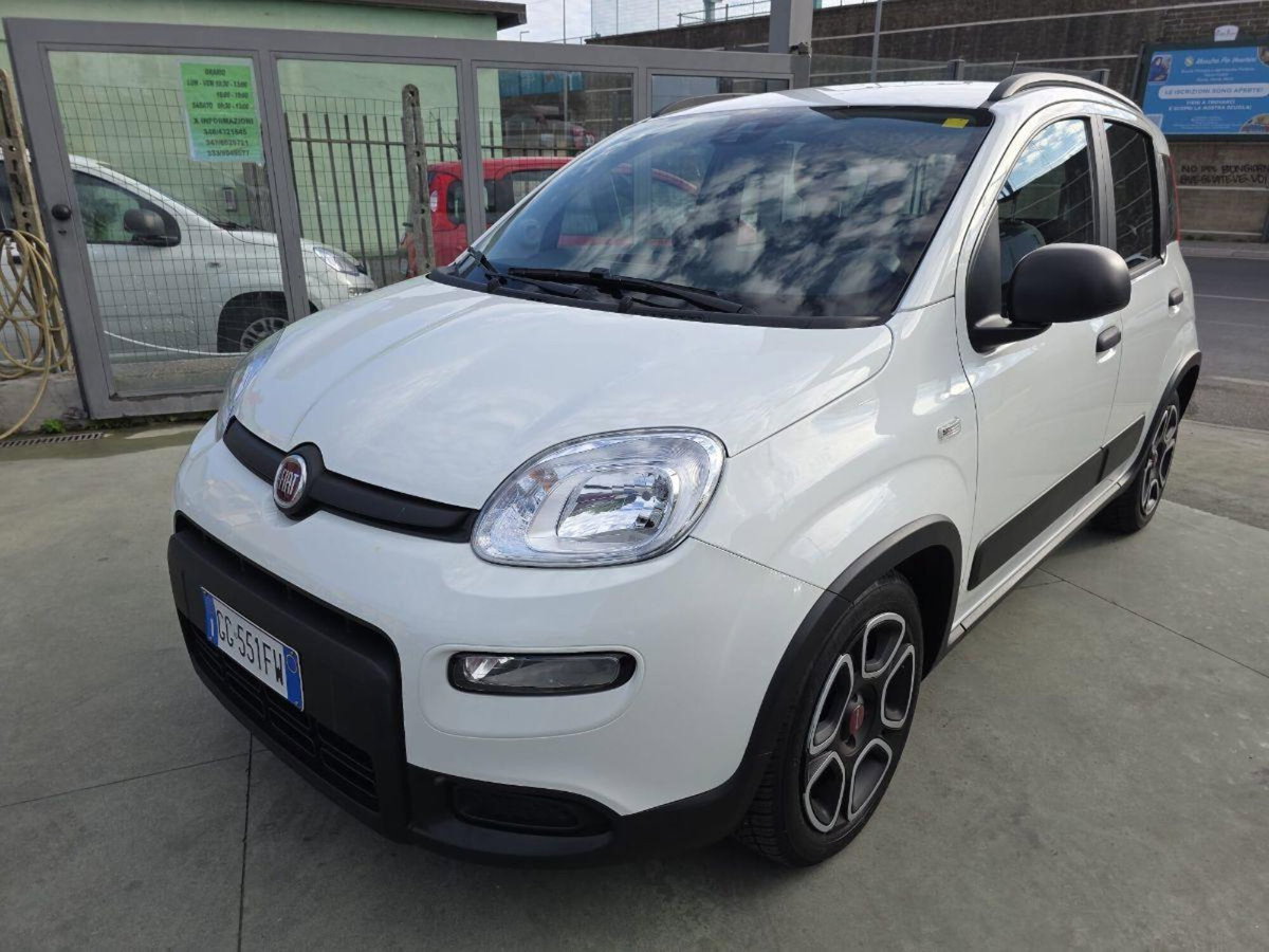 Fiat Panda 1.0 FireFly S&S Hybrid City Cross