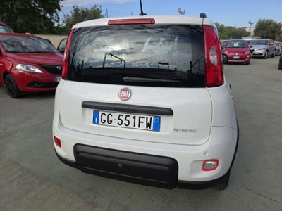 Fiat Panda 1.0 FireFly S&S Hybrid City Cross (9)