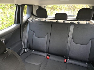 Jeep Renegade 2.0 Mjt 140CV 4WD Active Drive Low Upland (12)