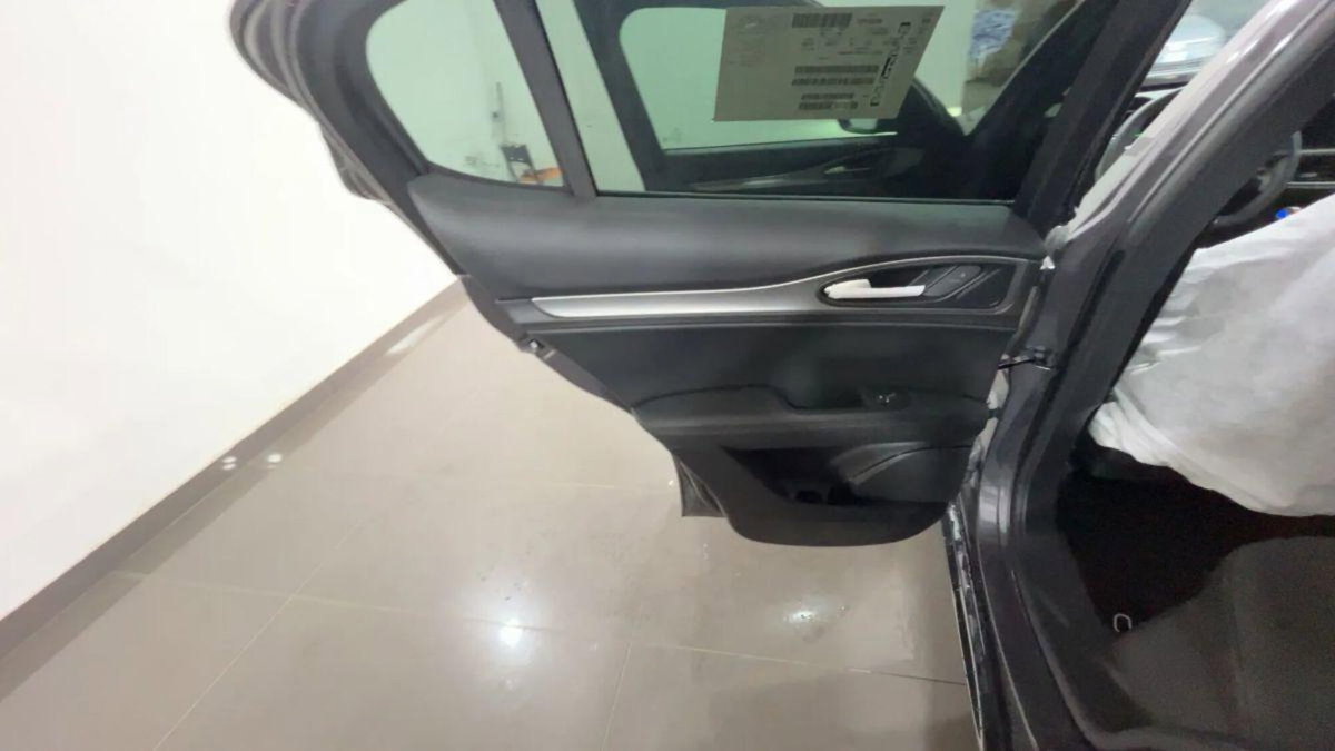 Alfa Romeo Stelvio Stelvio 2.2 Turbodiesel 210 CV AT8 Q4 Lusso (8)