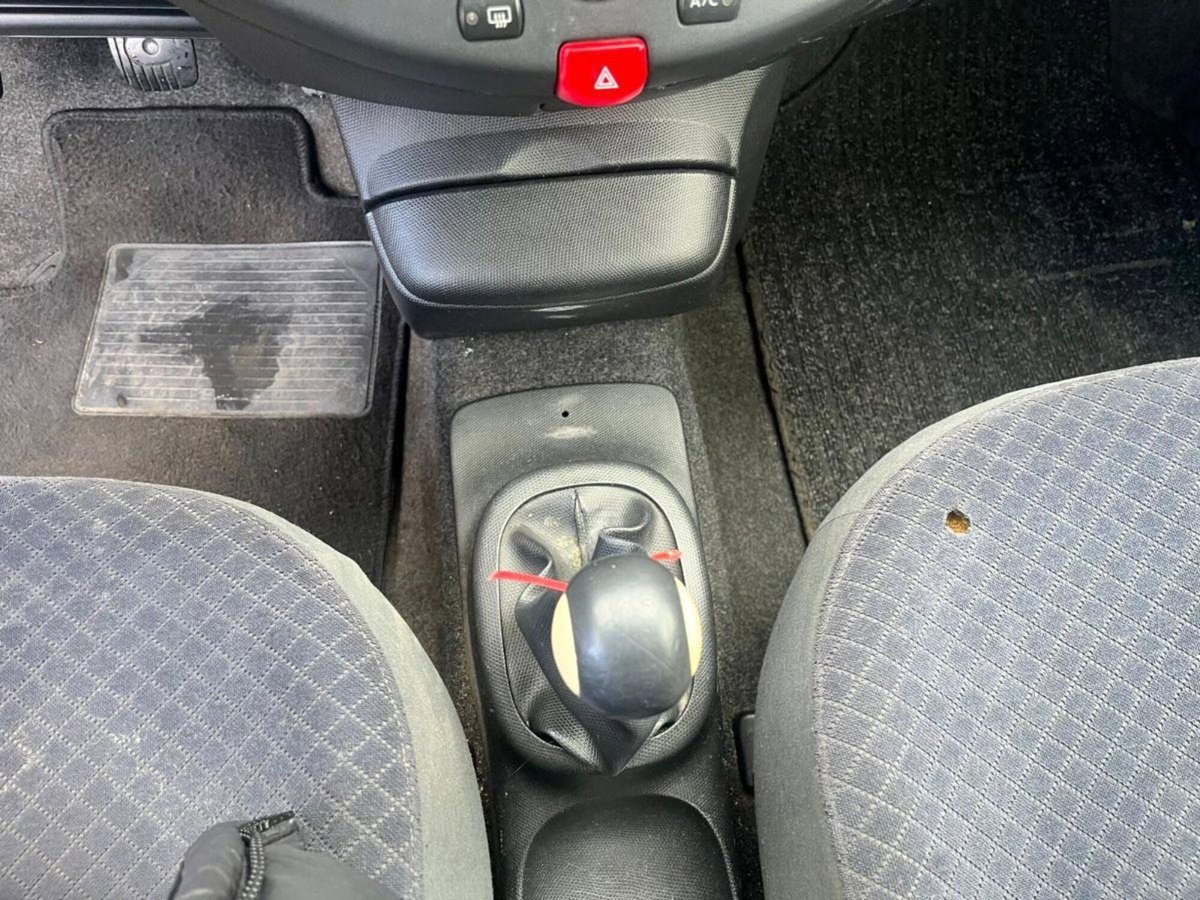 Nissan Micra 1.2 16V 5 porte GPL Eco Easy (12)