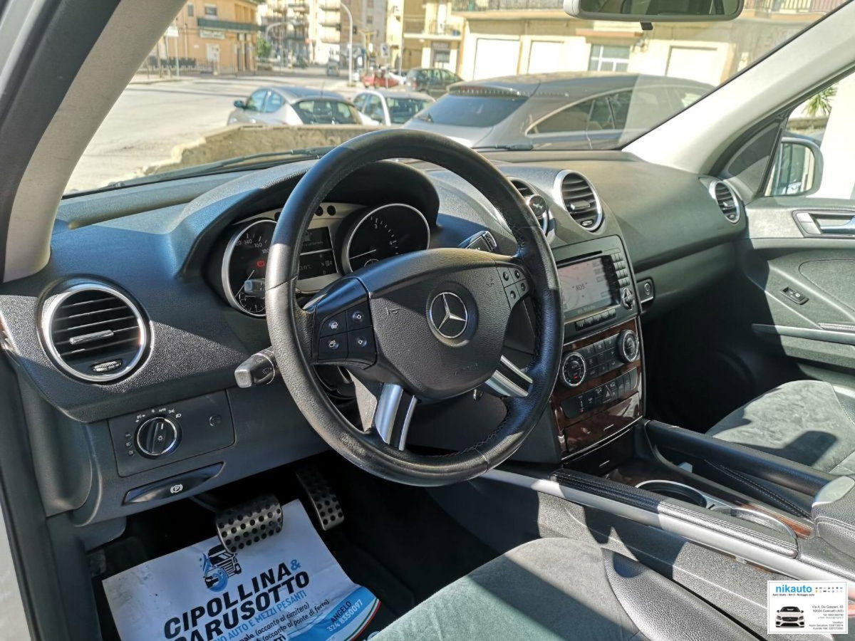 Mercedes-Benz Classe ML 320 CDI (13)