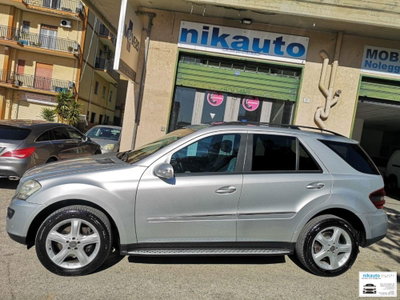 Mercedes-Benz Classe ML 320 CDI (4)